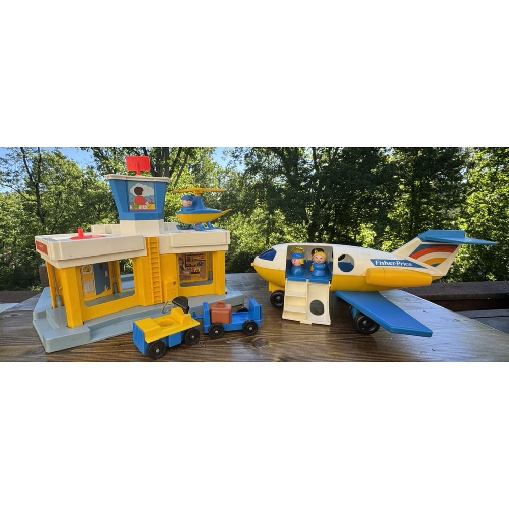 Vintage Fisher‎ Price Little People Jetport #933 Airport Plane Helicopter